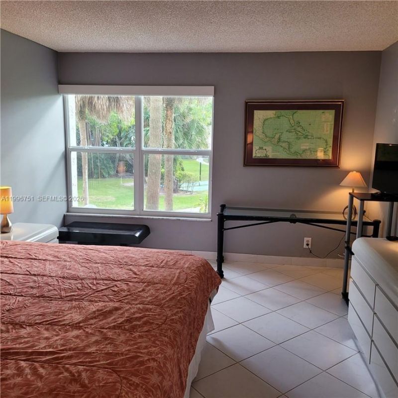 3774 Inverrary Blvd, Unit 206P, Lauderhill, FL 33319 Photo