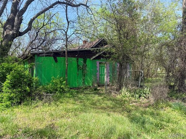 927 Broadway Street , Edgar Springs, MO 65462