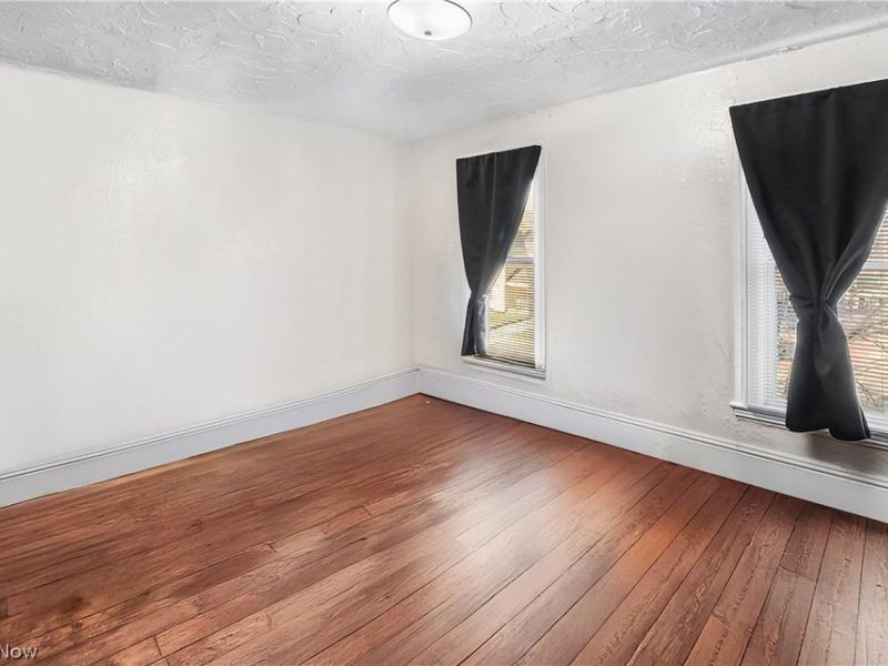 499 Brown Street, Akron, OH 44311 Photo 13