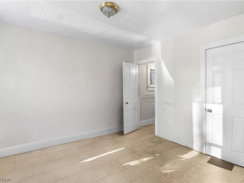 499 Brown Street, Akron, OH 44311 Photo 16