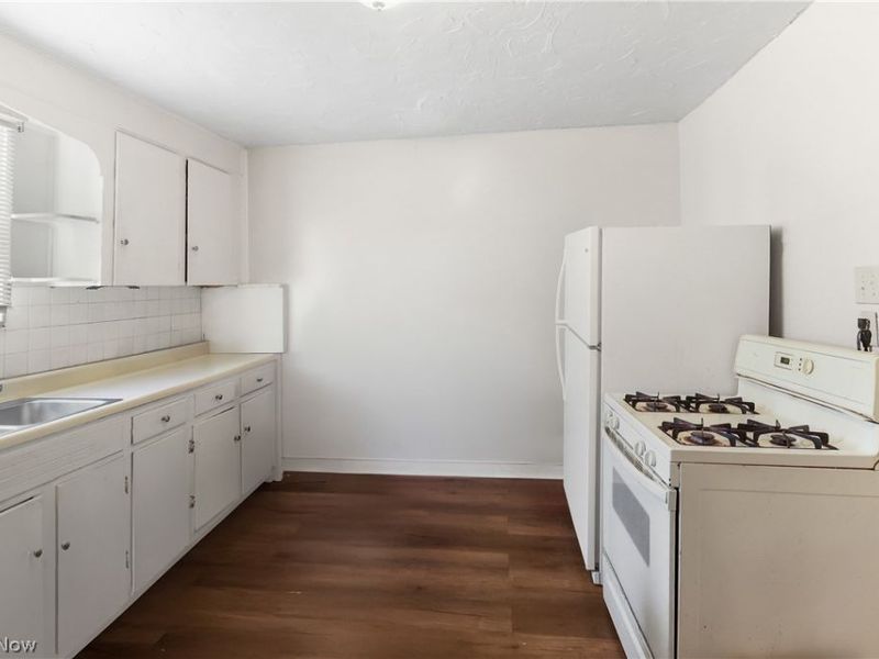 499 Brown Street, Akron, OH 44311 Photo 4