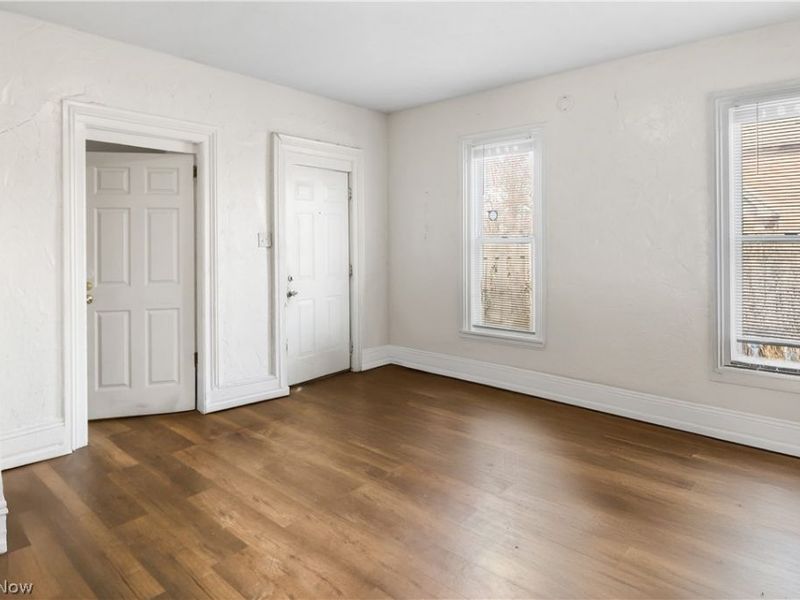 499 Brown Street, Akron, OH 44311 Photo 5