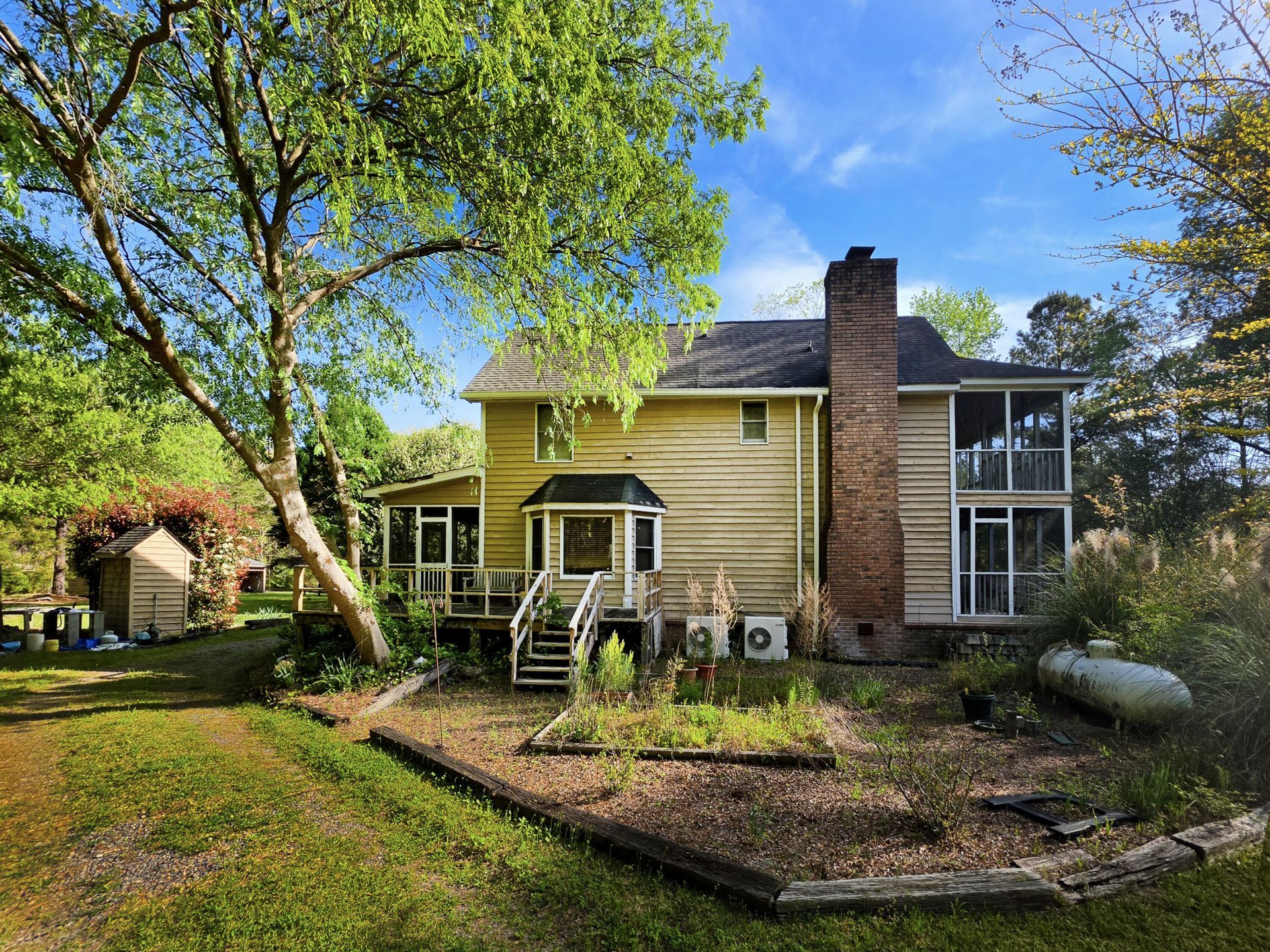 1183 White Road Photo 12