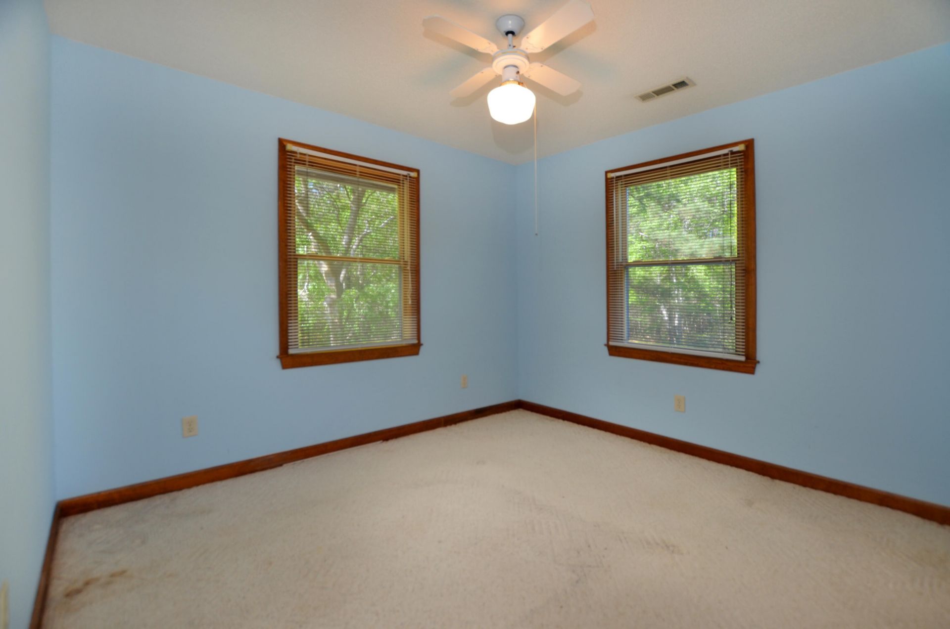 1183 White Road Photo 31