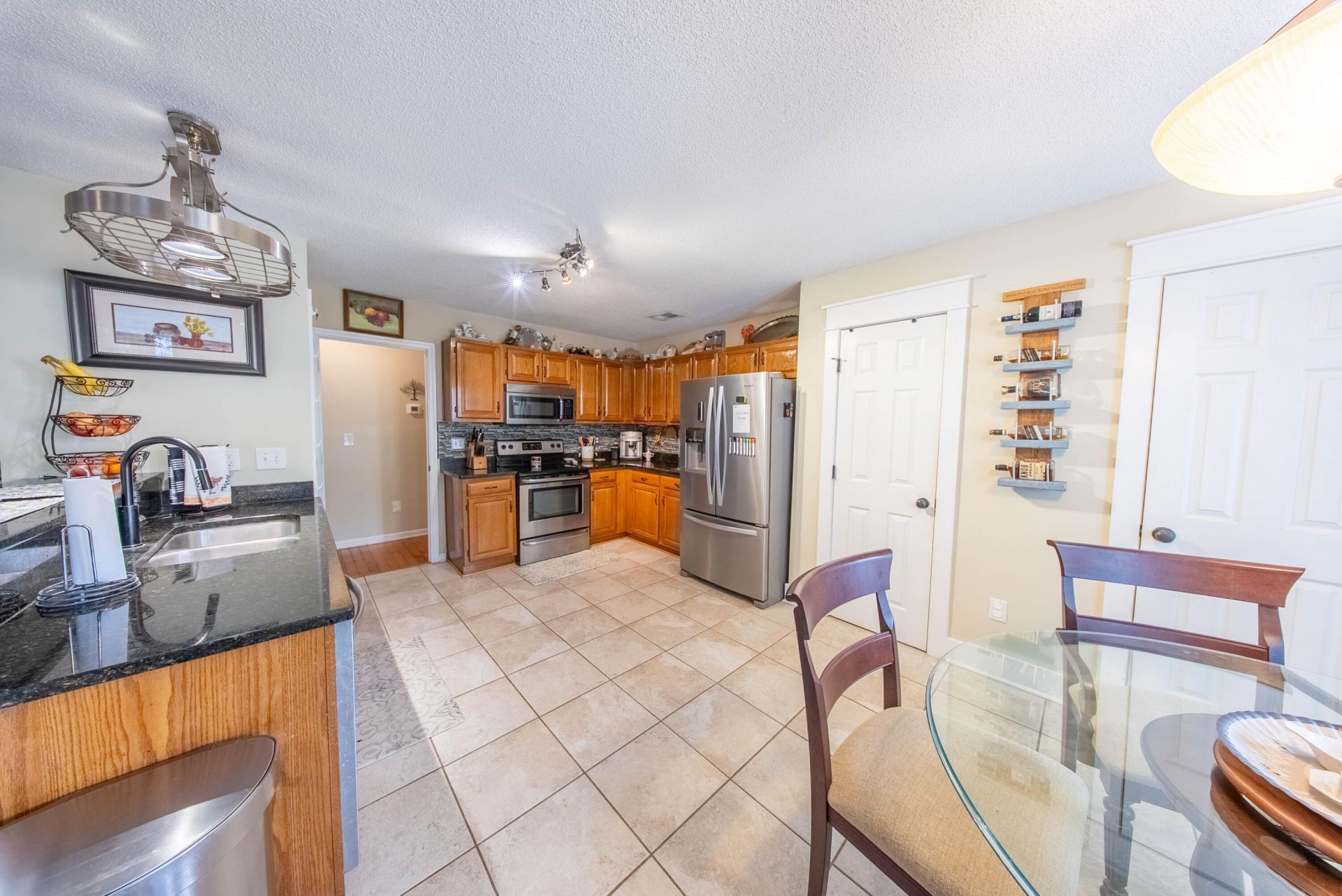 102 Galsworthy Drive Photo 12