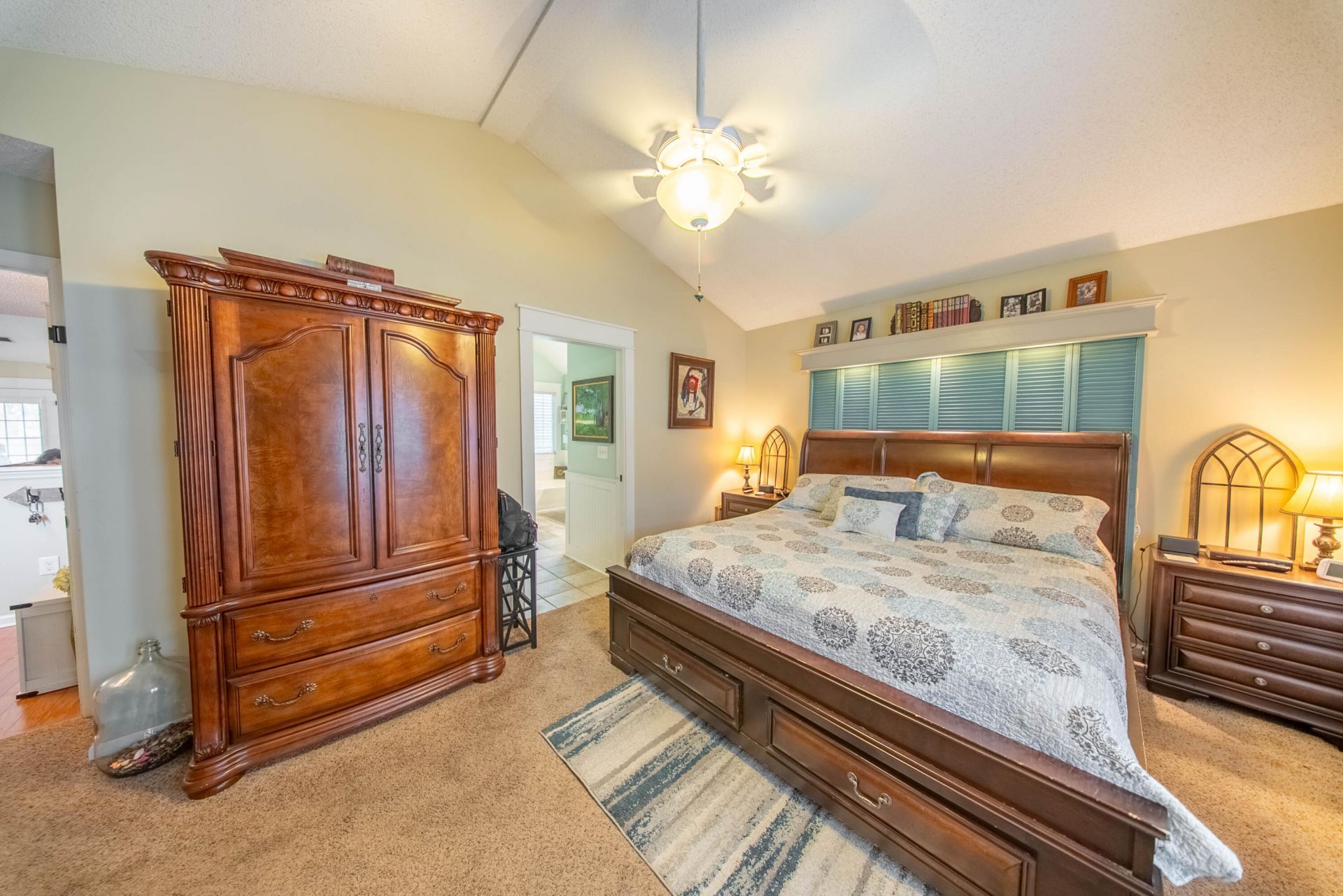 102 Galsworthy Drive Photo 14