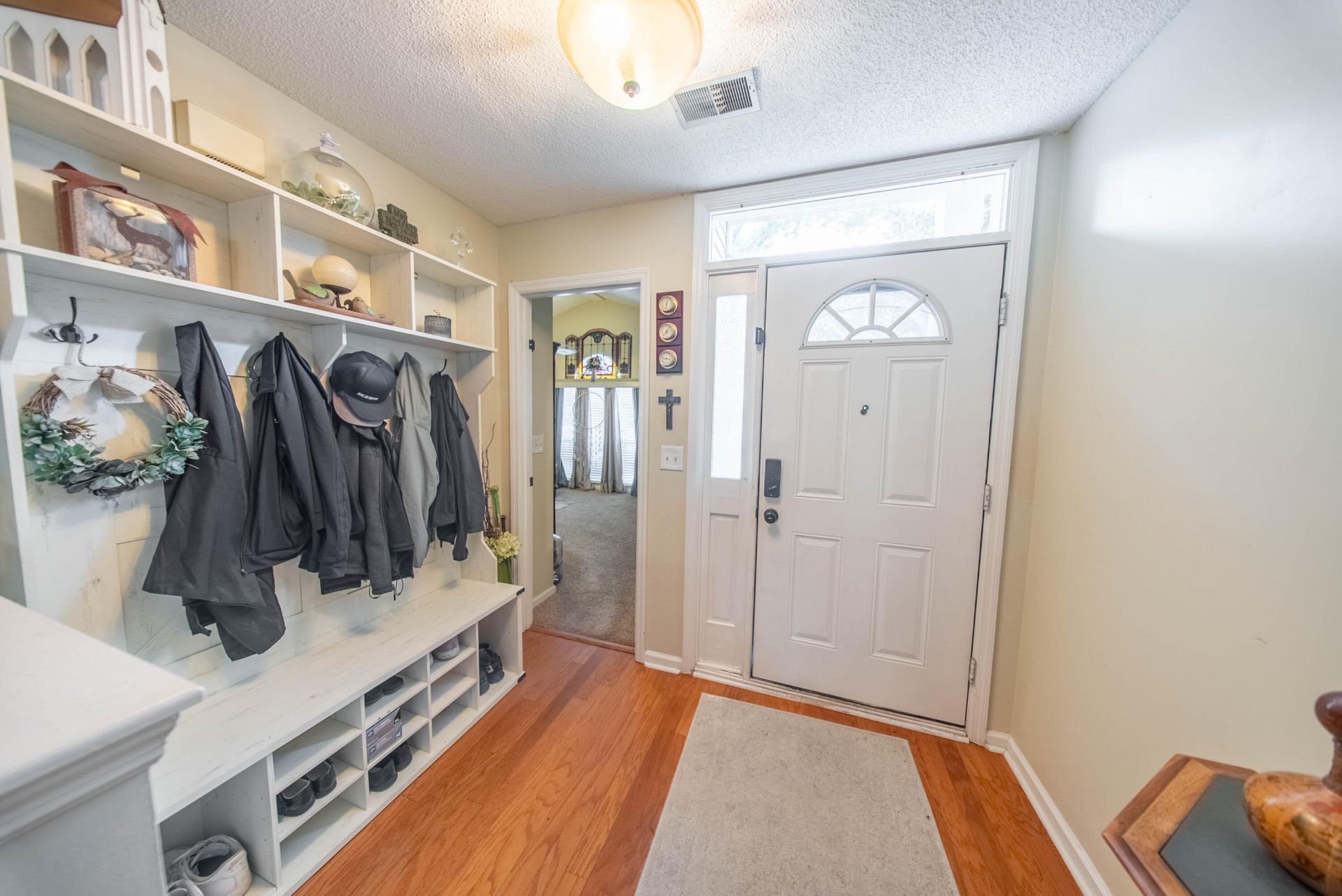 102 Galsworthy Drive Photo 5