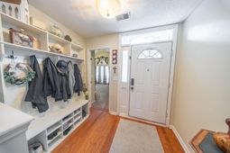 102 Galsworthy Drive photo 4