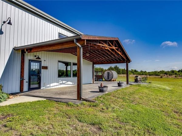 6518 86th Street, Meriden, KS 66512
