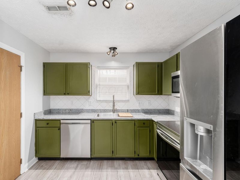 5465 Poolbeg Street, Canal Winchester, OH 43110 Photo 15