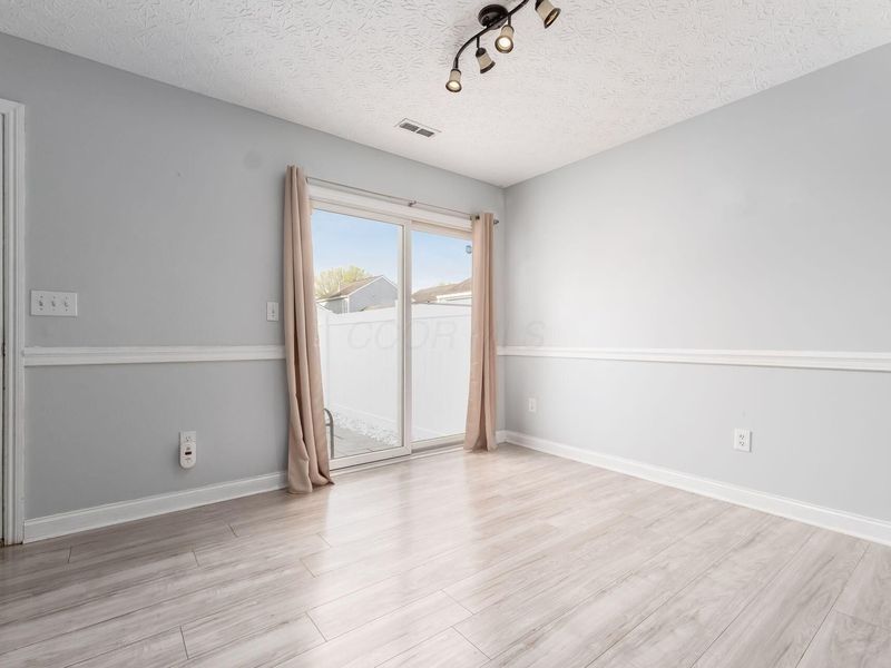 5465 Poolbeg Street, Canal Winchester, OH 43110 Photo 7