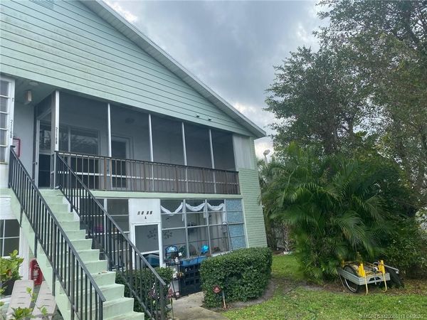 2118 SE Edler Drive, Unit B, Stuart, FL 34994