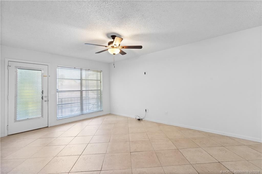 2118 SE Edler Drive, Unit B, Stuart, FL 34994 Photo
