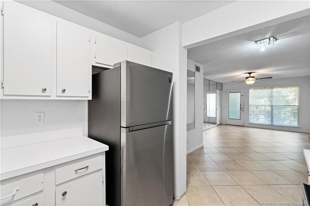 2118 SE Edler Drive, Unit B, Stuart, FL 34994 Photo
