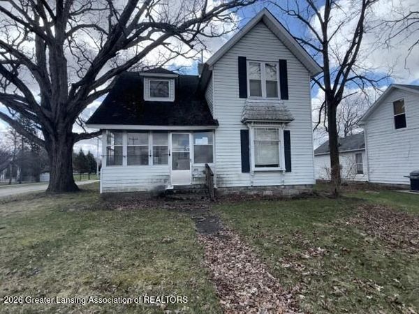 328 N Main Street, Olivet, MI 49076