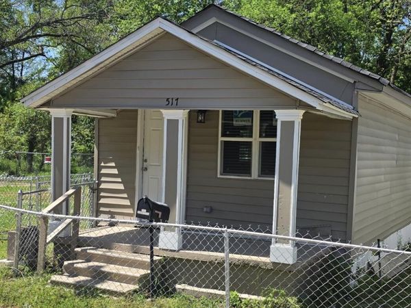 517 18th N, Columbus, MS 39701