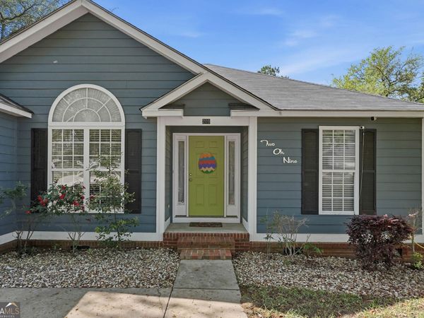 209 Long Pine Drive, Leesburg, GA 31763