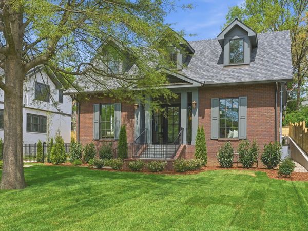 1806 Sweetbriar Ave, Nashville, TN 37212