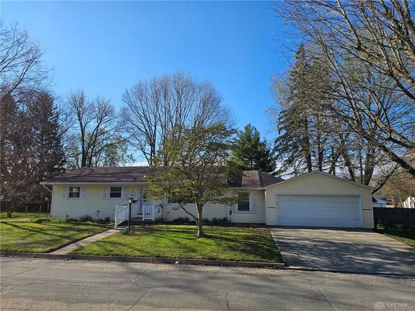 409 E Spring Street, Eaton, OH 45320
