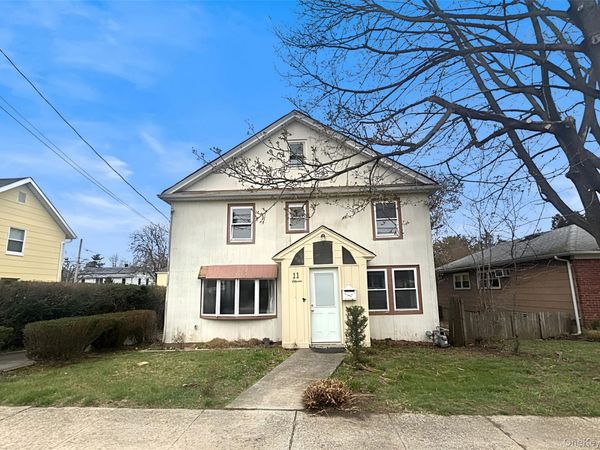 11 Waldo Avenue , Greenvale, NY 11548