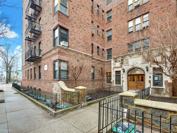 41-09 41st Street , Sunnyside, NY 11104