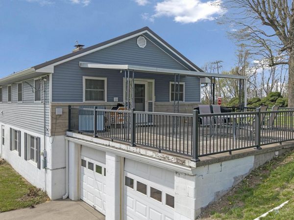 2011 Glenwood Drive, Princeton, IN 47670