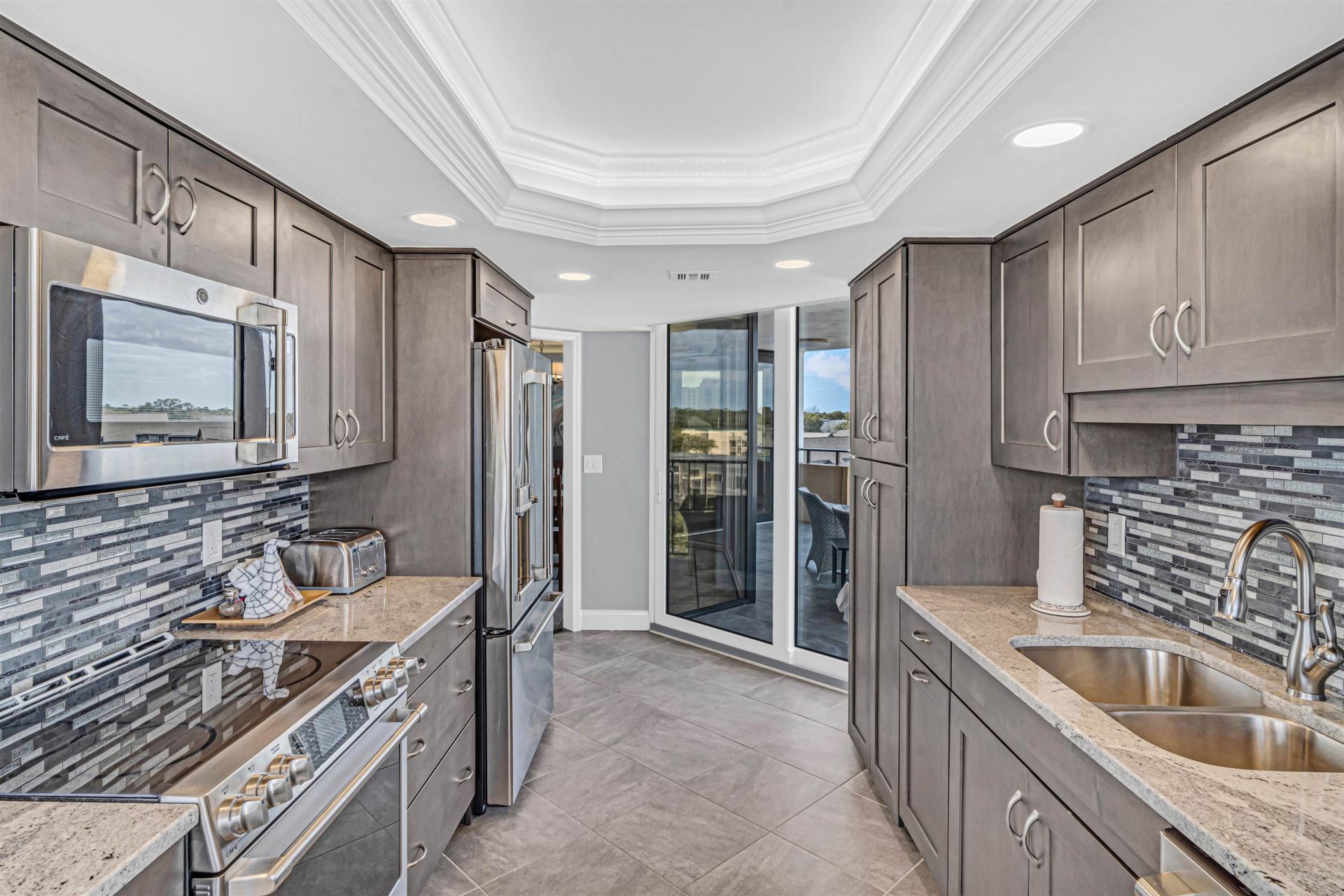 9650 Shore Dr. Photo 9