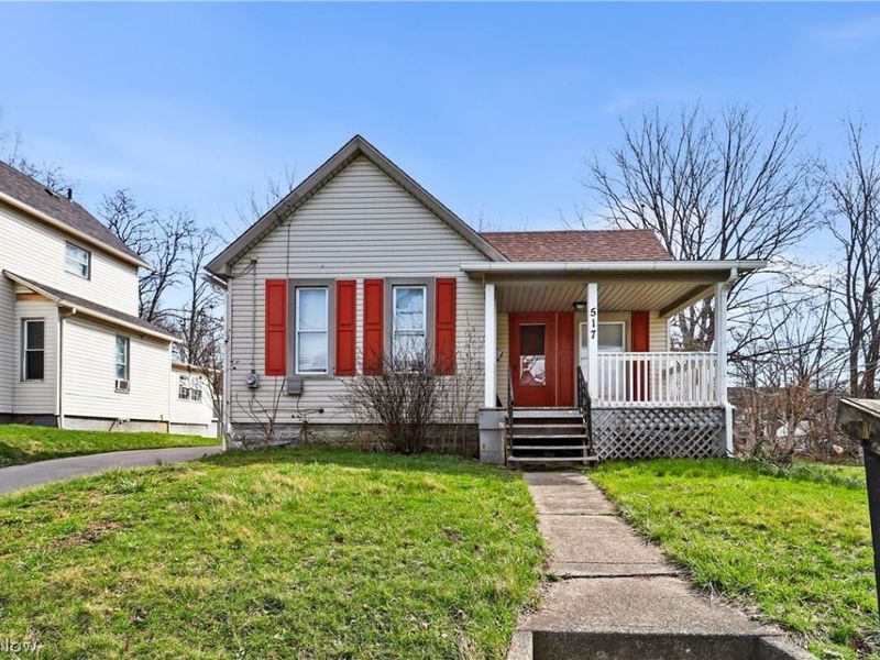 517 Brown Street, Akron, OH 44311 Photo 2