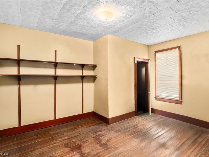 517 Brown Street, Akron, OH 44311 Photo 5