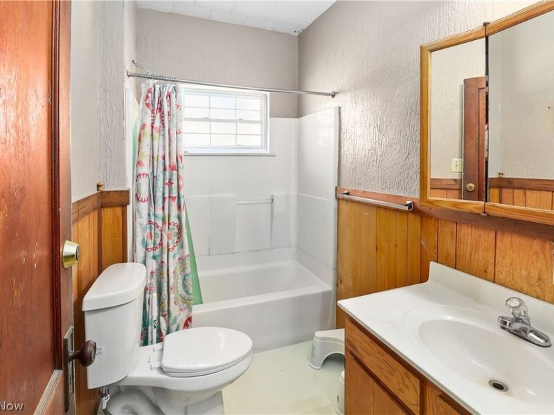 517 Brown Street, Akron, OH 44311 Photo 8