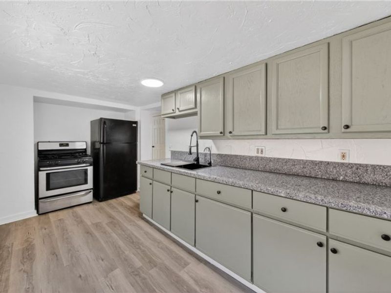 511 Brown Street, Akron, OH 44311 Photo 10