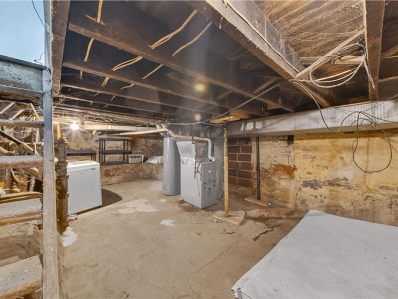 511 Brown Street, Akron, OH 44311 Photo 30