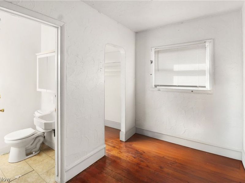 511 Brown Street, Akron, OH 44311 Photo 5