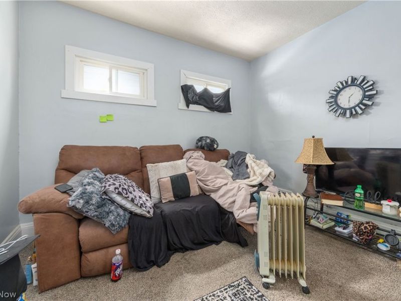 4004 E 52nd Street, Newburgh Heights, OH 44105 Photo 19