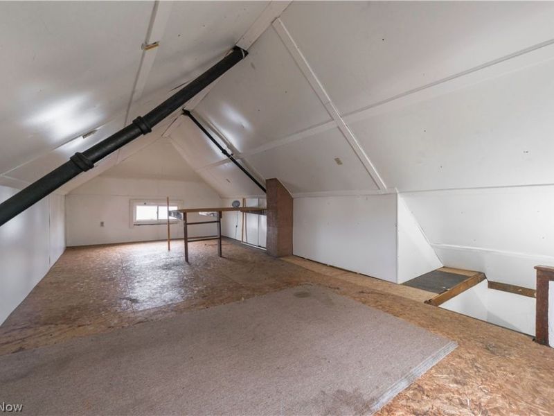 4004 E 52nd Street, Newburgh Heights, OH 44105 Photo 26