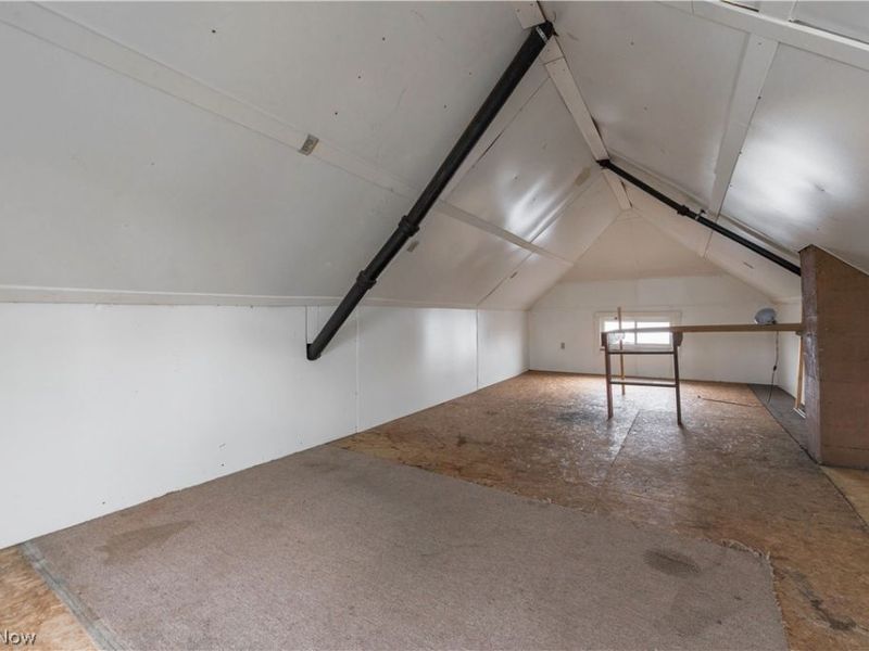 4004 E 52nd Street, Newburgh Heights, OH 44105 Photo 27