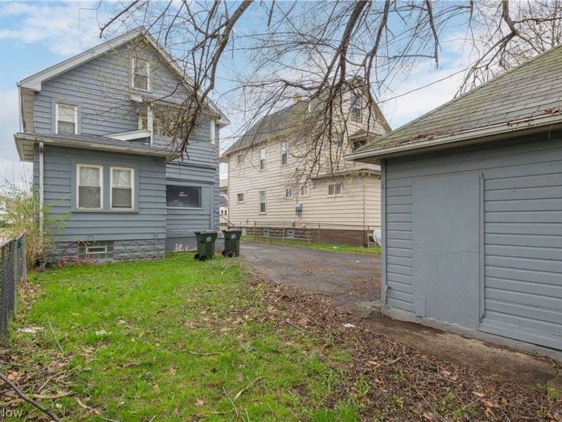 4004 E 52nd Street, Newburgh Heights, OH 44105 Photo 33