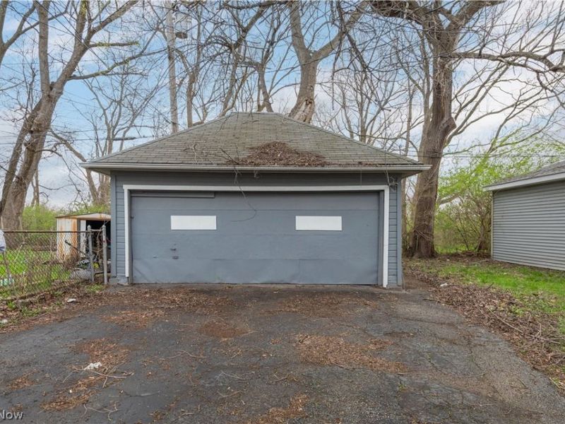 4004 E 52nd Street, Newburgh Heights, OH 44105 Photo 37