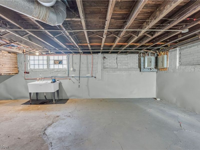 1523 Hillcrest Road, East Cleveland, OH 44118 Photo 45