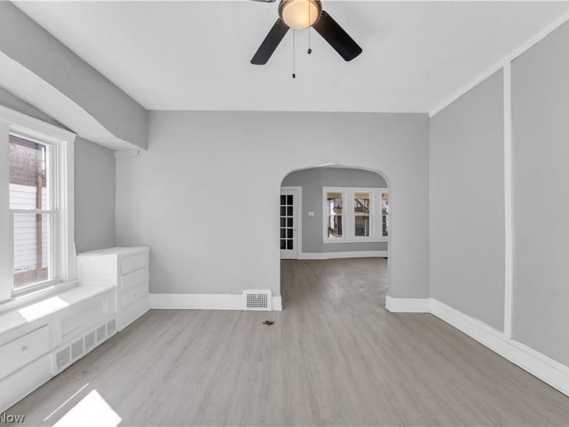 1523 Hillcrest Road, East Cleveland, OH 44118 Photo 9