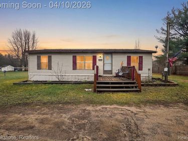 3892 N Ely Highway, Arcada Twp, MI 48801
