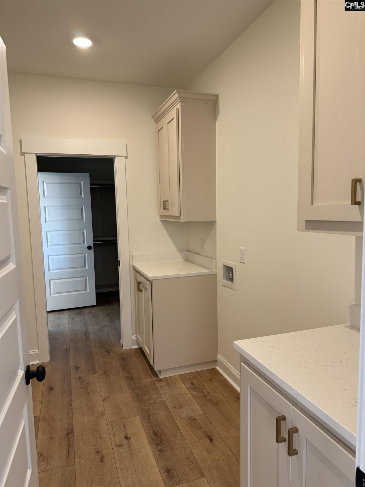 1521 Teal Road Photo 10