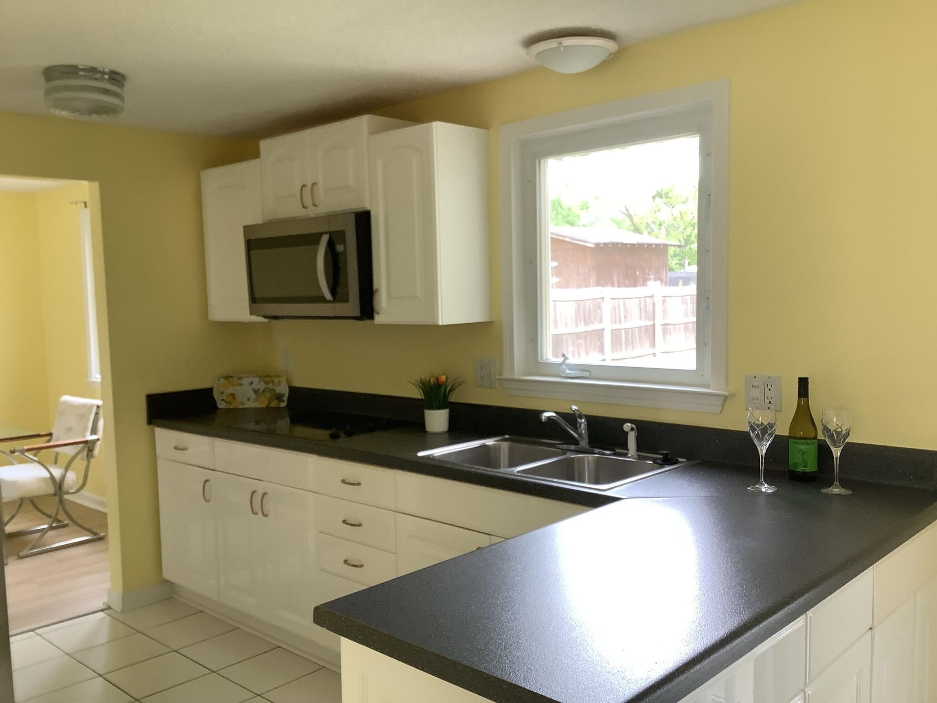 4915 Sierra Court Photo 5