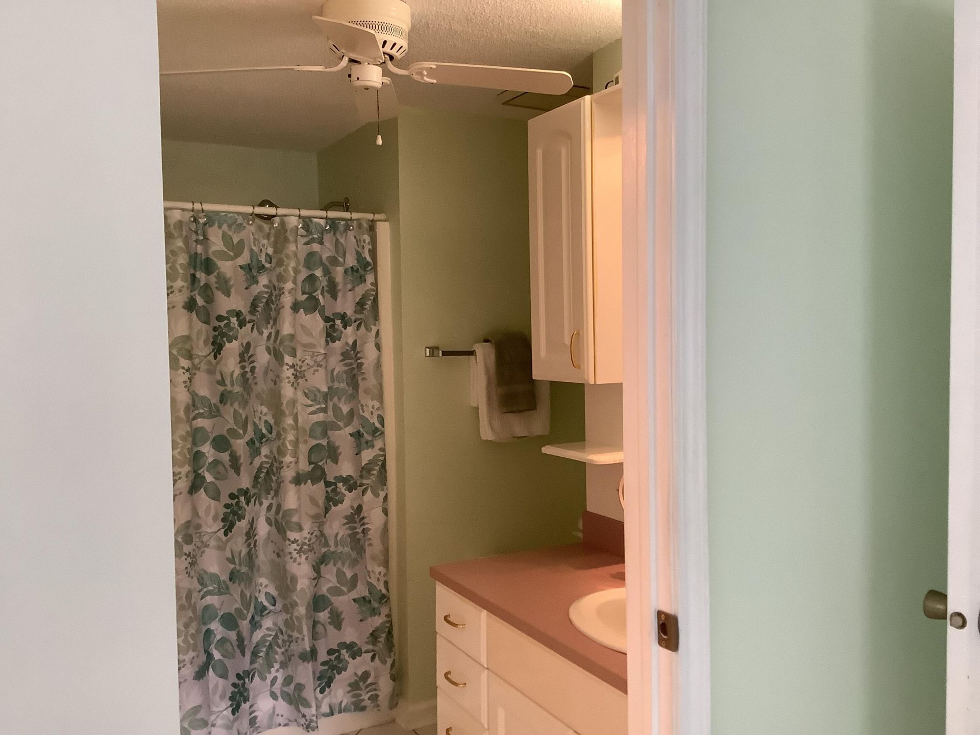 4915 Sierra Court Photo 7