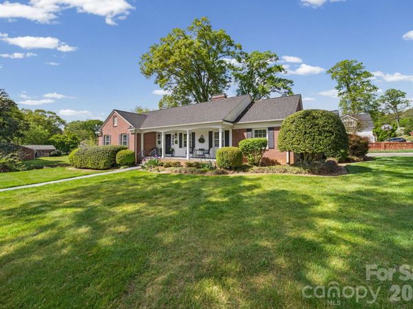 300 W 11th Avenue, Gastonia, NC 28052