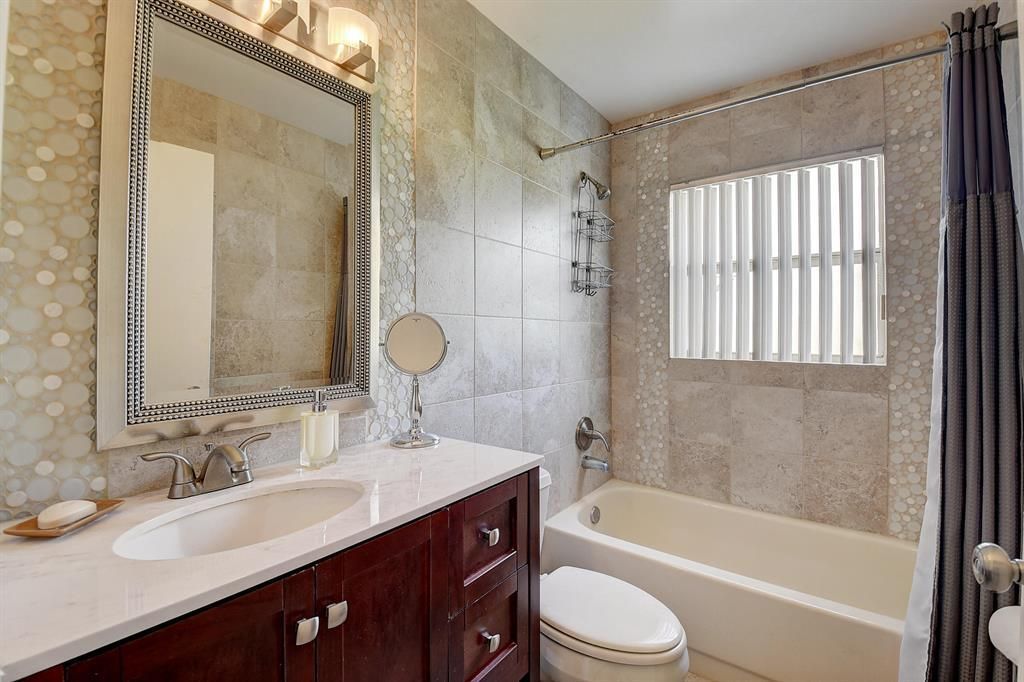 9565 El Clair Ranch Road, Boynton Beach, FL 33437 Photo