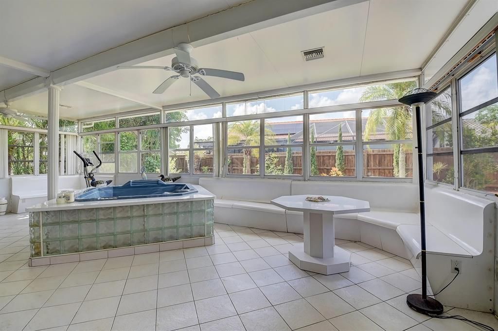 9565 El Clair Ranch Road, Boynton Beach, FL 33437 Photo