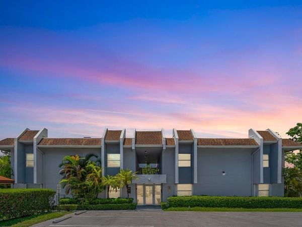9227 SW 87th Avenue, Unit B1, Miami, FL 33176