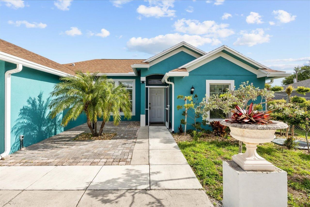 961 SW Consolata Avenue, Port Saint Lucie, FL 34953 Photo