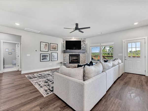 28 Copinsay Drive, Bella Vista, AR 72715